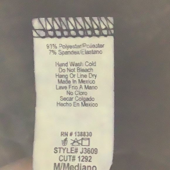 Mikey & Joey Women Blazer - Picture 5 of 5